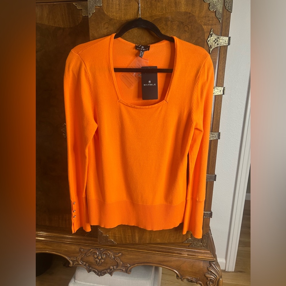 Women’s Marble brand top (made in Scotland)